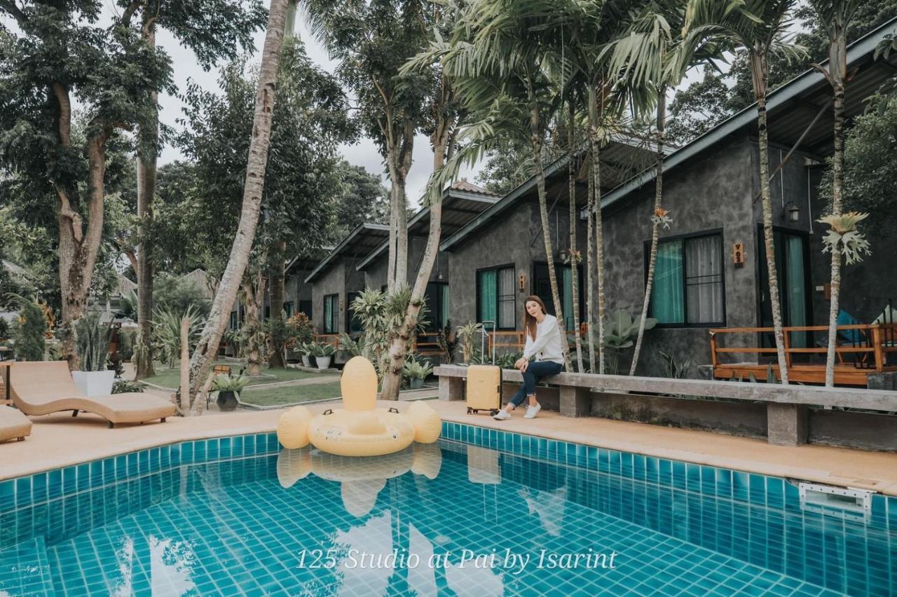 Family House @ Pai Hotel Exterior photo